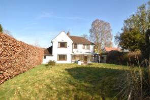 9, Grange Cross Lane, Newton CH48 8BJ