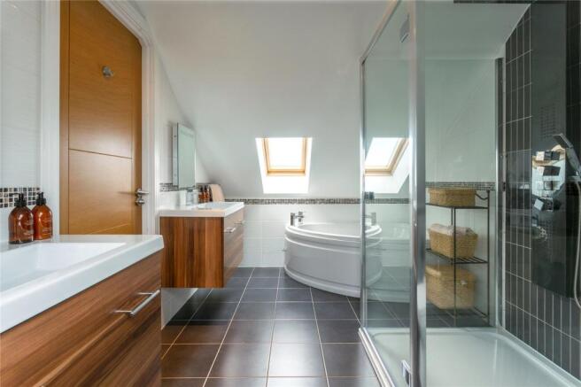 En-Suite Bathrooms