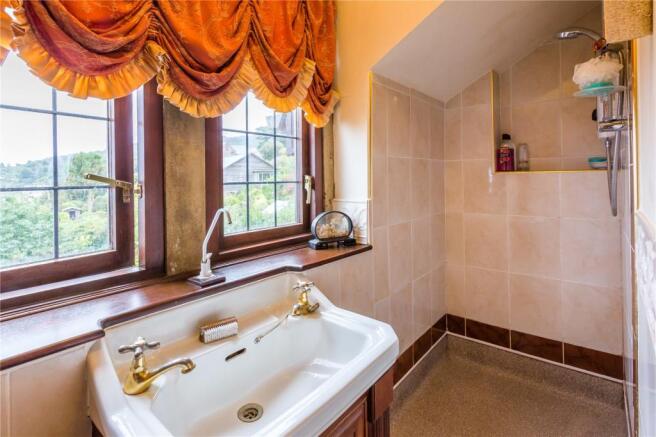 Master En-Suite