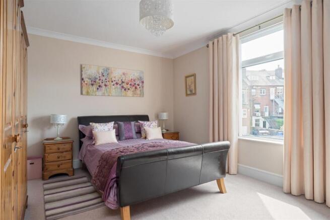 3 bed End of Terrace for sale Image 8