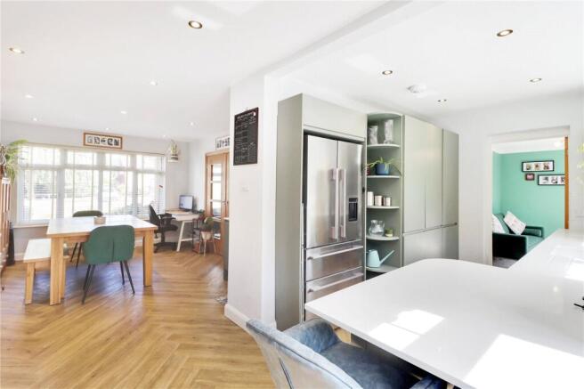 Kitchen/Dining