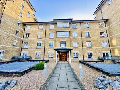 Hunter Lodge, Admiral Walk, London