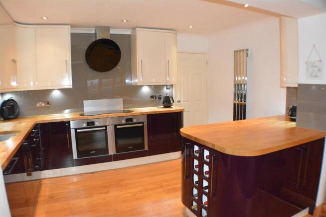 Kitchen Second Picture