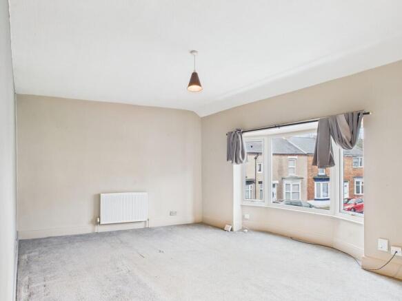 CAM01835G0-PR0370...