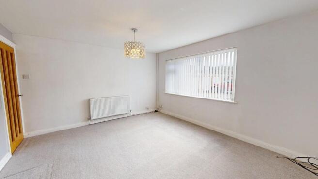4 bed Detached Bungalow for sale Image 5