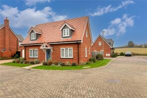 12, Whitebeam Close, Silsoe MK45 4PW