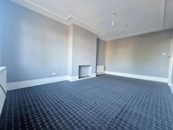 Lounge / Dining Room