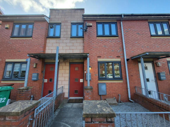 2 Bedroom Mid Terraced Property FOR SALE