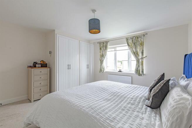 Bedroom 1-3.jpg