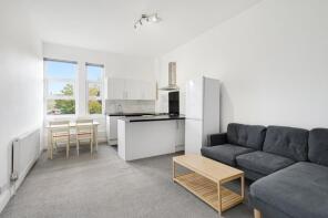 Second Floor Flat, 430, Streatham High Road, London SW16 3PX