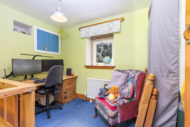 3 bed Semi-Detached for sale Image 11
