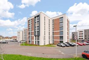 Flat 8, 1, Arneil Place, Royston, Edinburgh EH5 2LZ