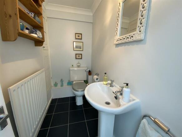 Cloakroom & WC