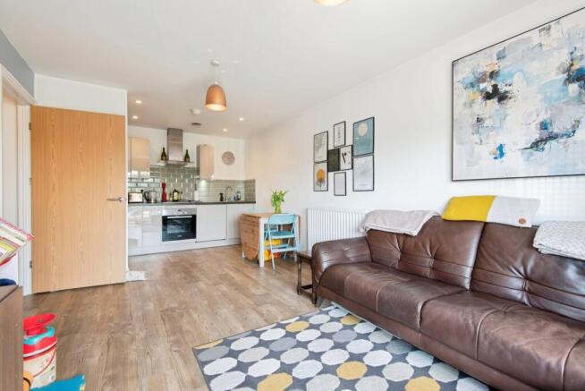 Lounge / Kitchen