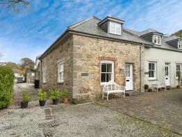 Beech Cottage, Courtyard Cottages, Holman Park, Camborne TR14 8FD