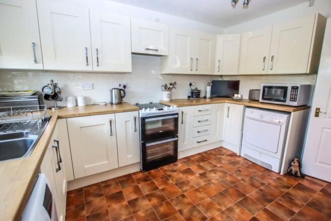 Kitchen 2