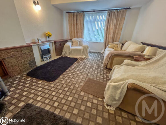 Beech Avenue, Warton, PR4 1BY photo 2