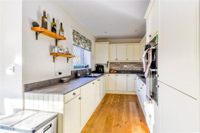 3 bed Terraced for sale Image 7