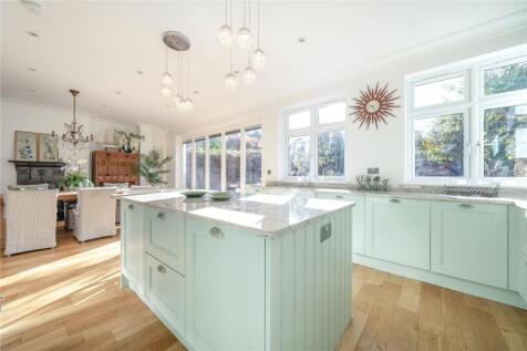Grasmere Road, London, N10