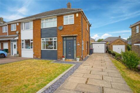 Warren Road, Wickersley, Rotherham, South Yorkshire, S66