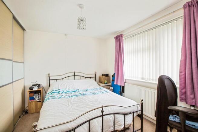 2 bed Detached Bungalow for sale Image 8