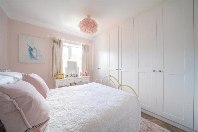 2 bed Apartment for sale Image 8