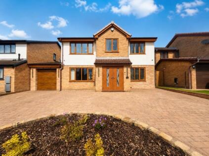 38 Birchwood, Chadderton, OL9 9UH