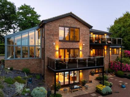 Long Meadow, Brundall