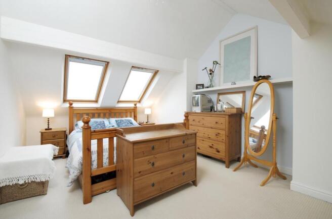 Masterbed