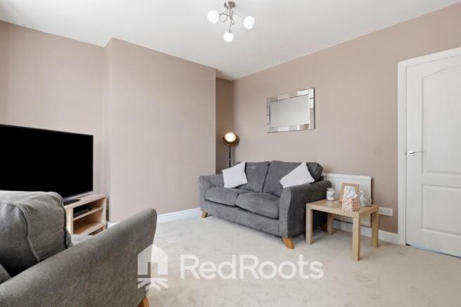 3 bed Semi-Detached for sale Image 8