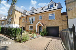 268, Ravenswood Avenue, Ipswich IP3 9TQ