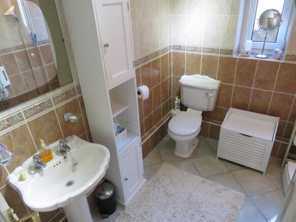 Photo 12