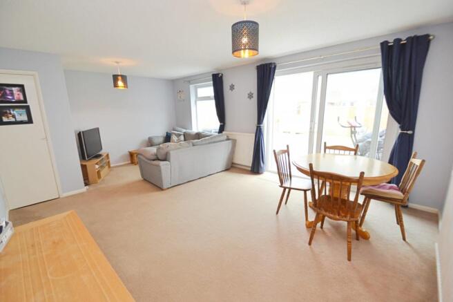 Sitting/Dining Room