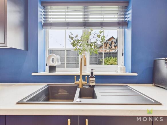 Kitchen/ Breakfast Room