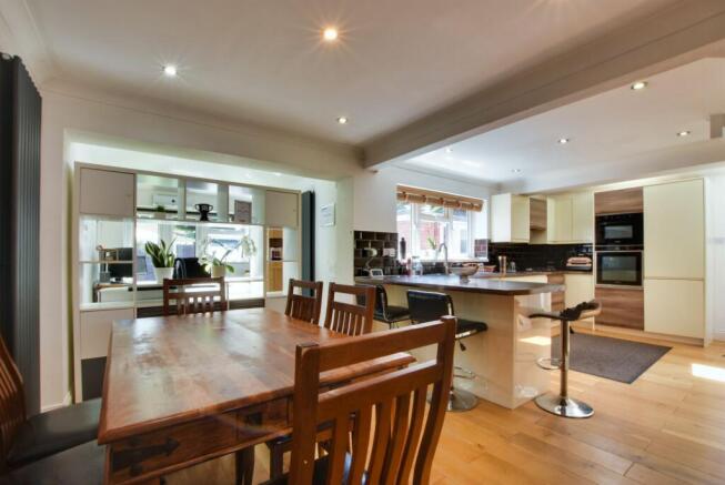 Kitchen Diner