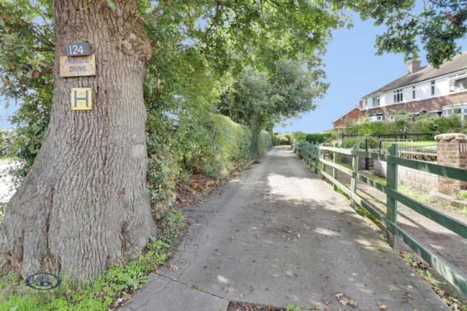 pbox-IMG.jpg