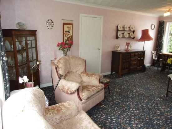 Lounge Dining Room