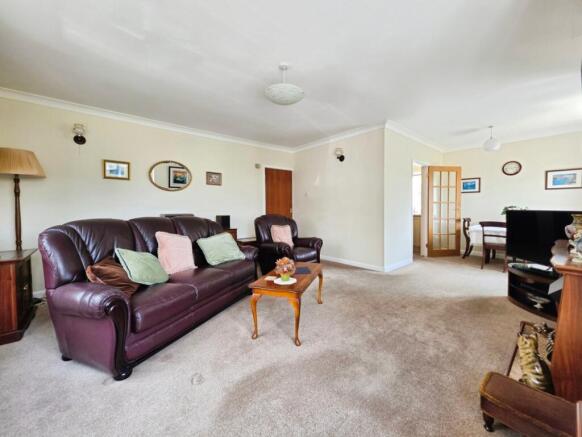 Living/Dining Room