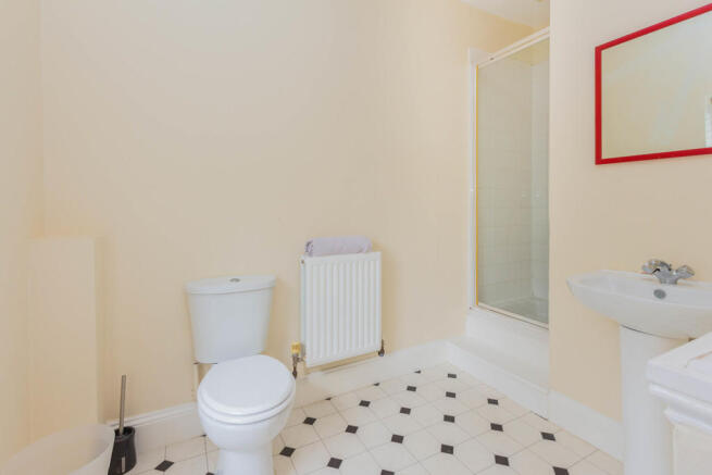 En Suite Shower R...