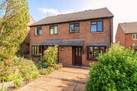St. Annes Close, Winchester, SO22