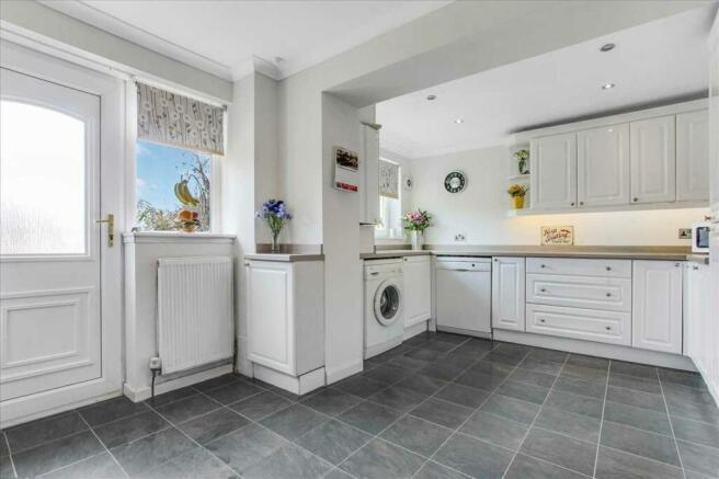 Kitchen (1)