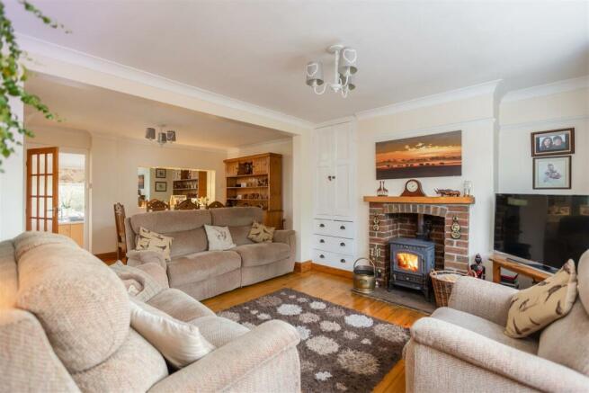Mouse Cottage Reception Room-2.jpg