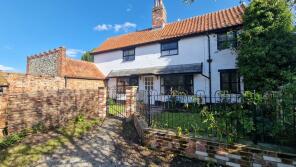 1, Smiths Court, Harleston IP20 9BJ