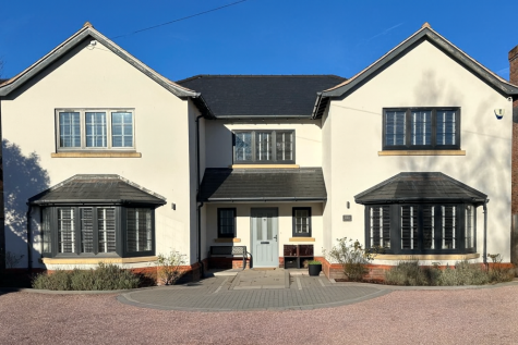 Milner Road, CH60
