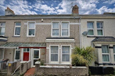 St. Georges Avenue, Peverell, Plymouth. Spacious three DOUBLE bedroom home with character and courtyard garden