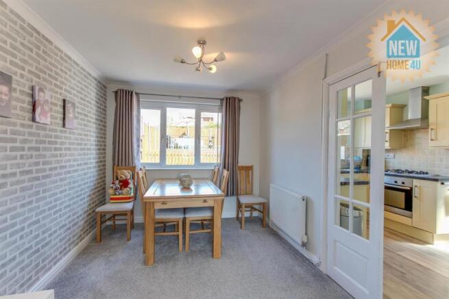 DINING ROOM: