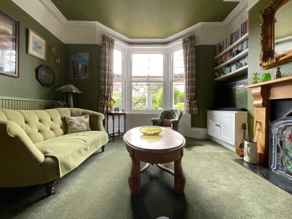 4 bed Terraced for sale Image 4