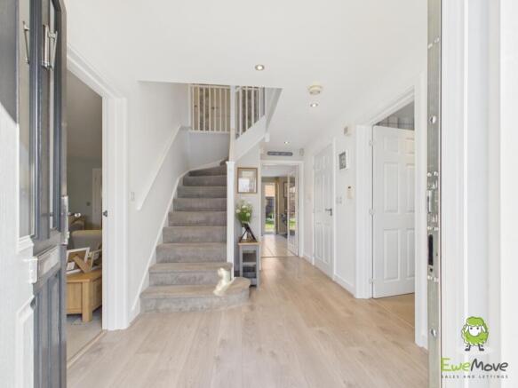 EweMove Basingstoke Estate Agents 10 Spire Close