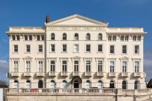 Flat 4, 1, Adelaide Crescent, Hove BN3 2JD