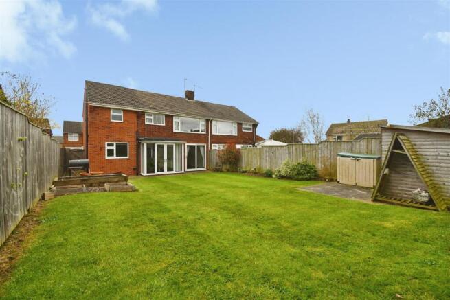 Kerry Pit Way, Kirk Ella, Hull photo 4